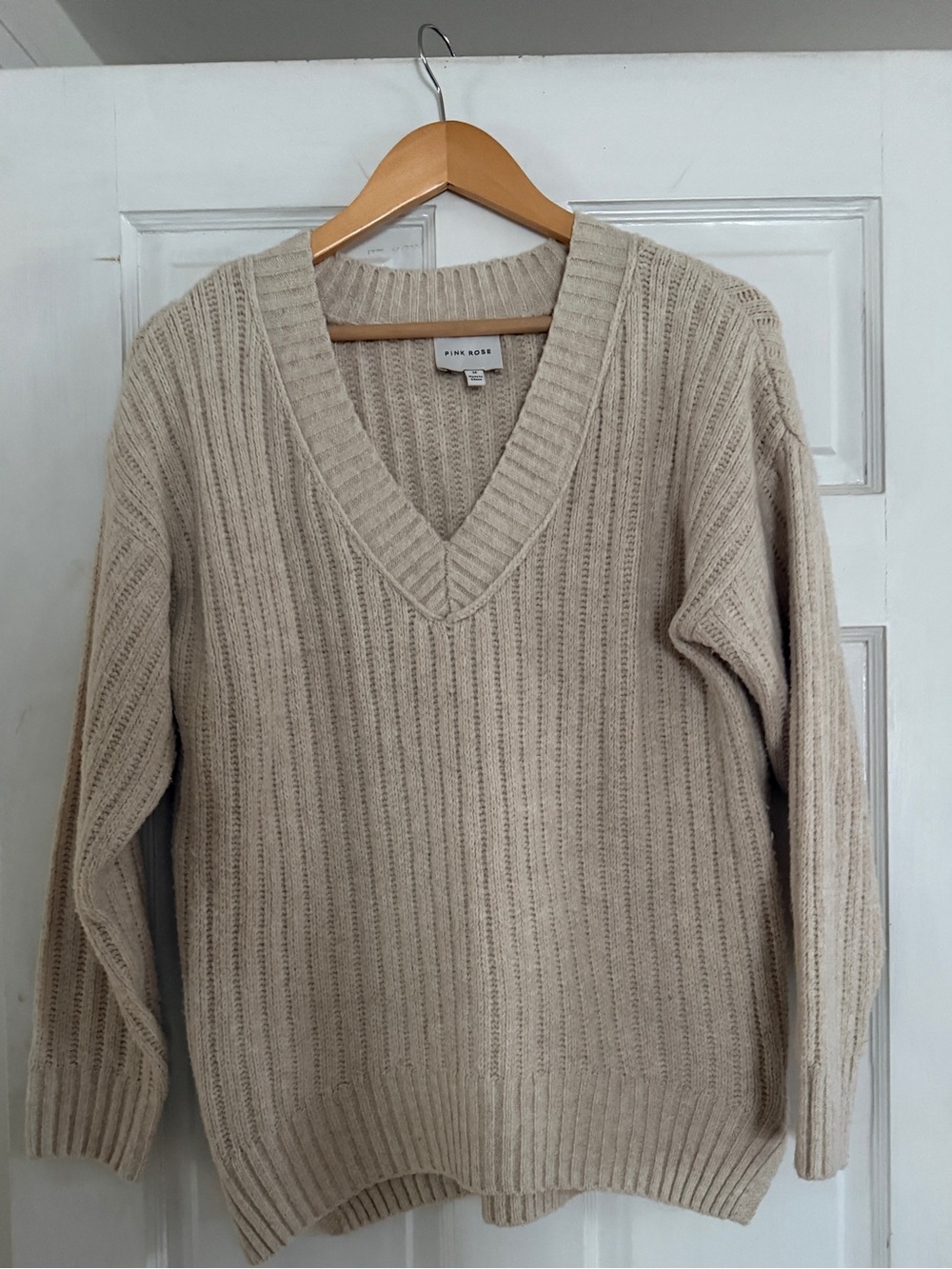 Pink Rose V-Neck Ribbed Sweater in Light Beige
